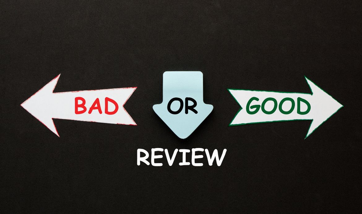 bad-reviews-κακές-κριτικές-e-bnb-1